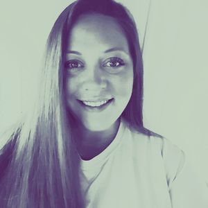 Meet your Posher, Devin